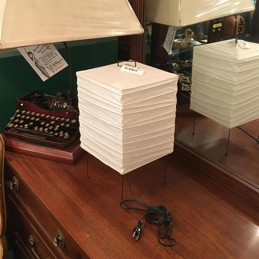 Cubra Paper Lantern Table Lamp — product detail 12