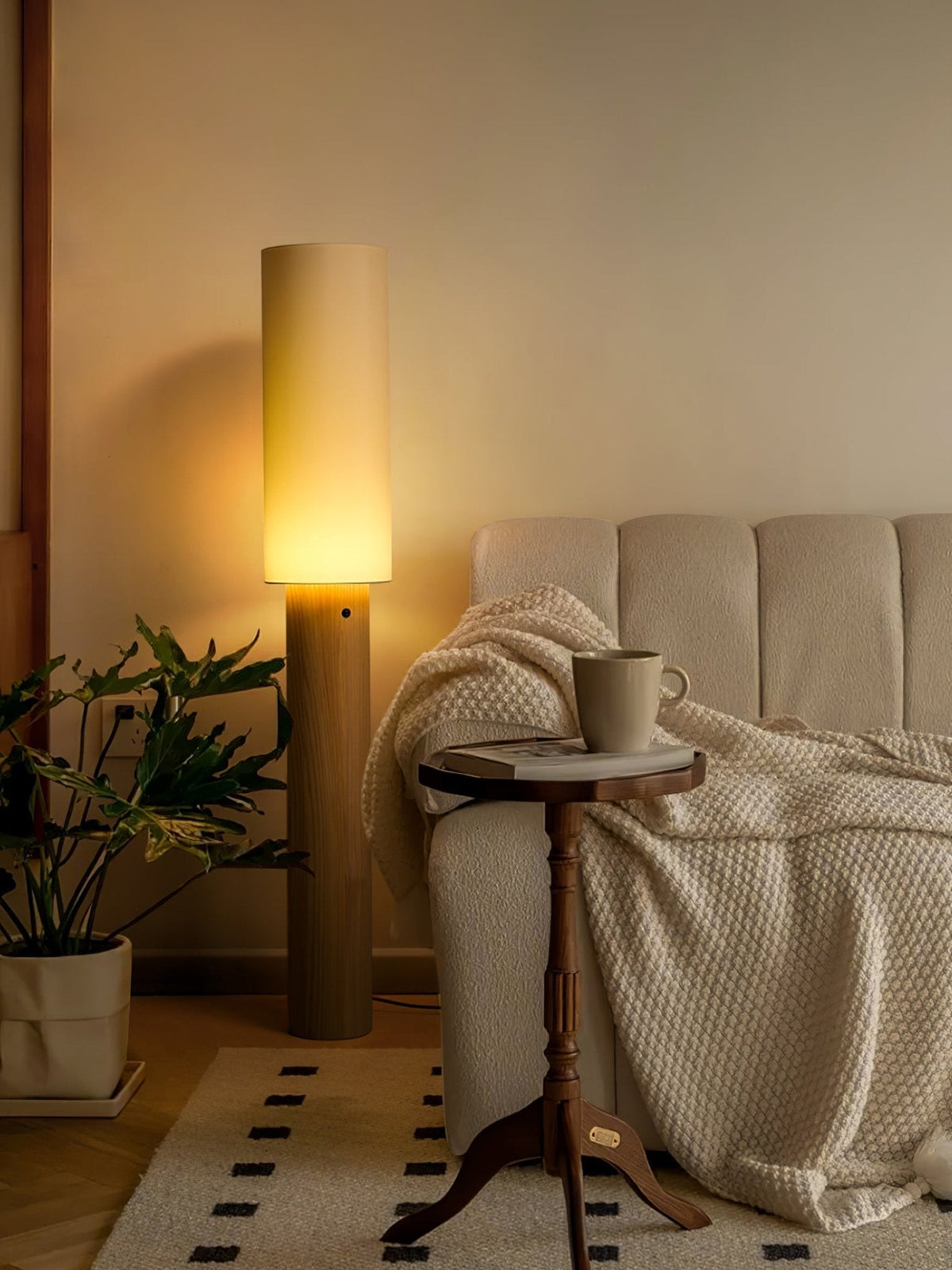 Elara Wood Floor Lamp — product and interior detail 5