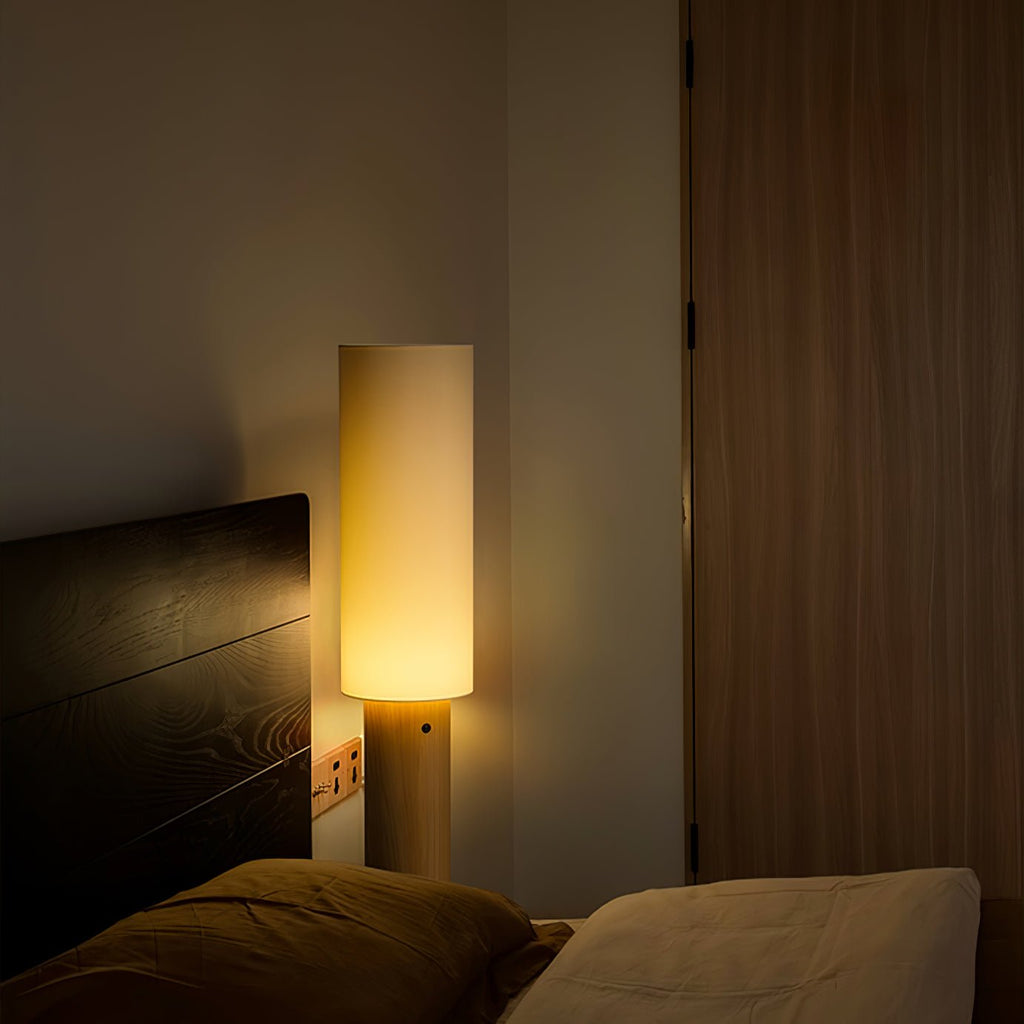 Elara Wood Floor Lamp — product and interior detail 7