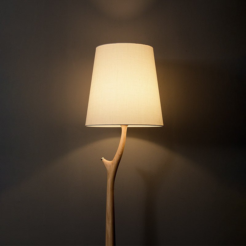 Elowen Floor Lamp — product and interior detail 15