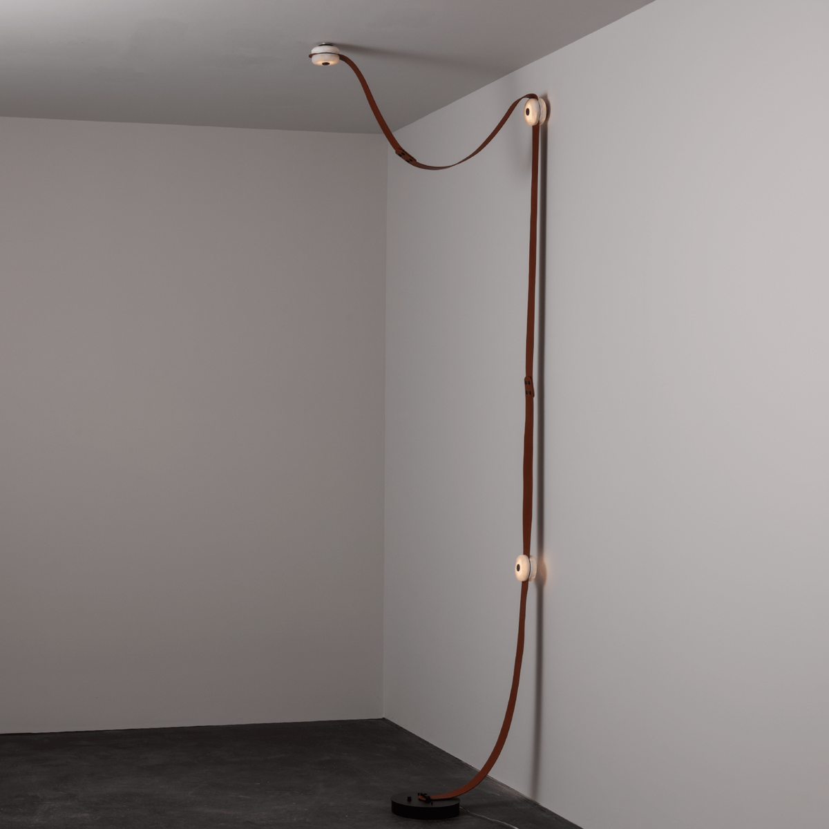 Elvar Leather & Alabaster Floor-to-Ceiling Lamp — product, finish and specification view 8