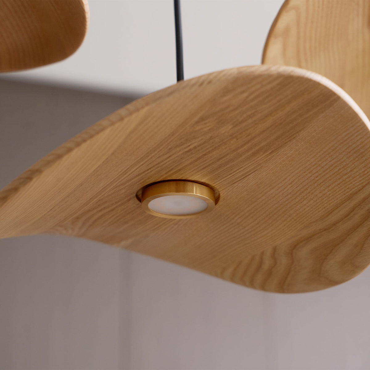 Empty Leaf Wood LED Cluster Chandelier - product view 58