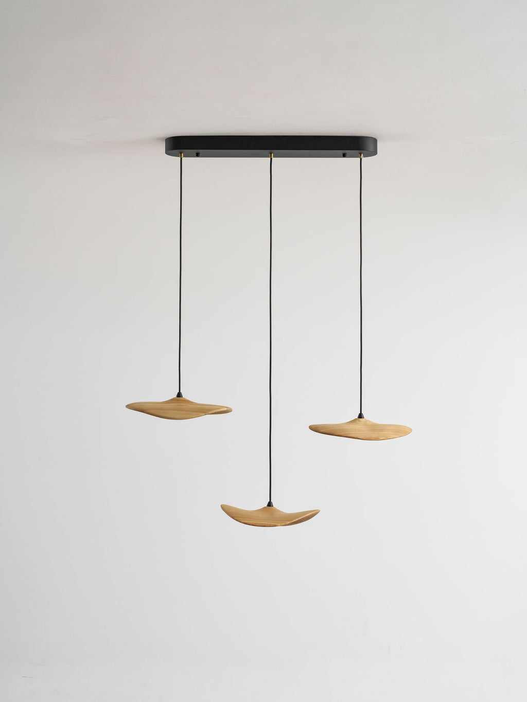 Empty Leaf Wood LED Cluster Chandelier - product view 69