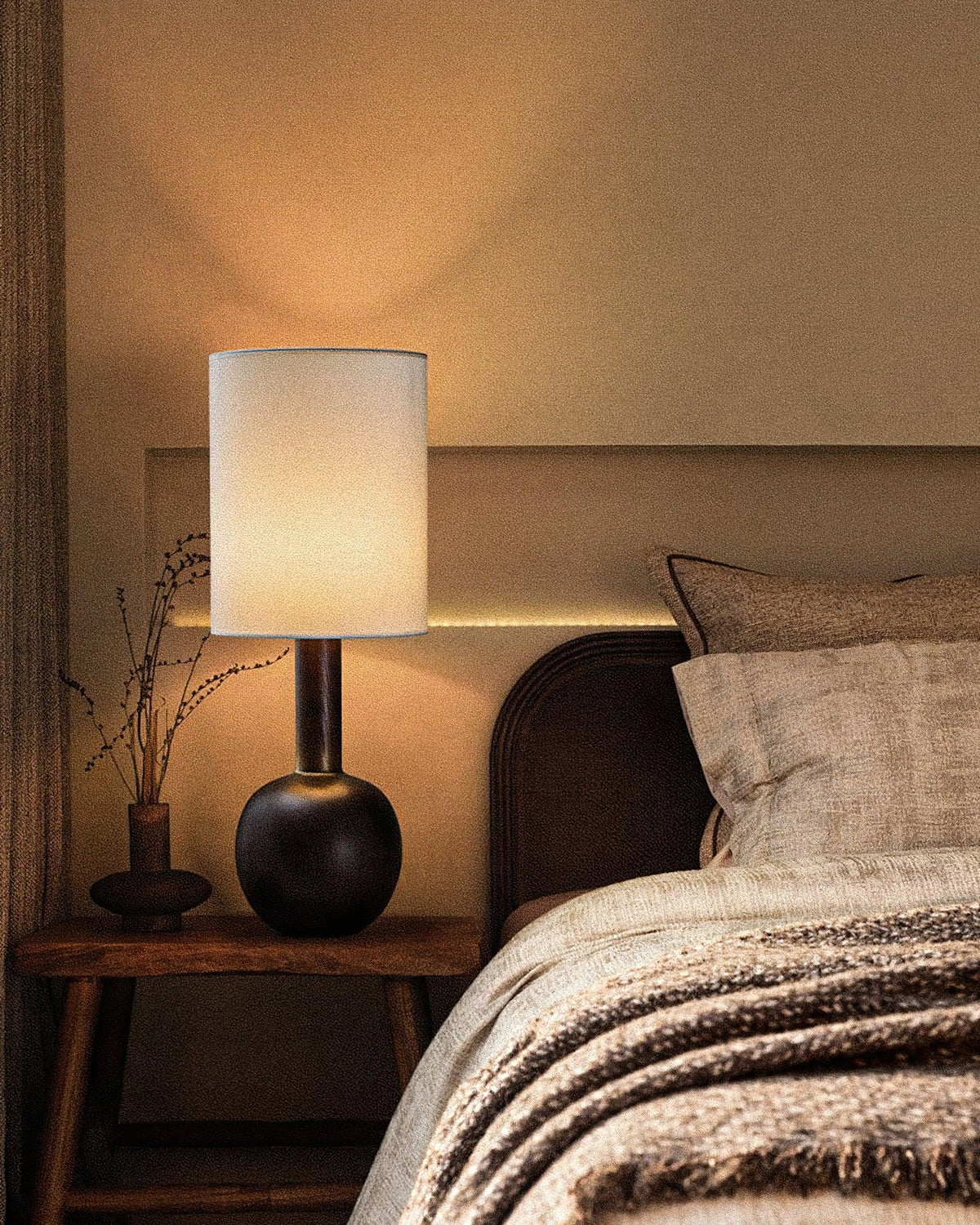 Gavel Table Lamp — product and interior detail 8