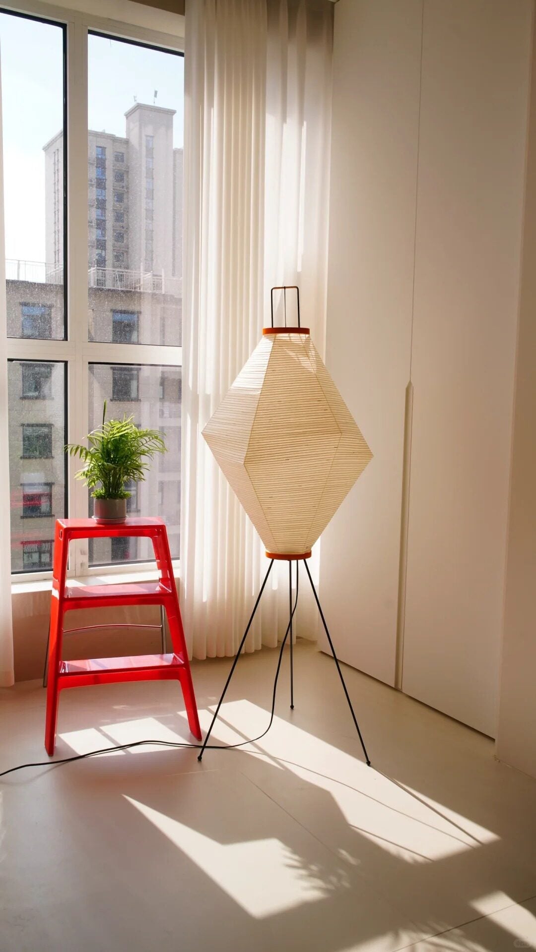 Kairo Diamond Paper Floor Lamp — product detail 5