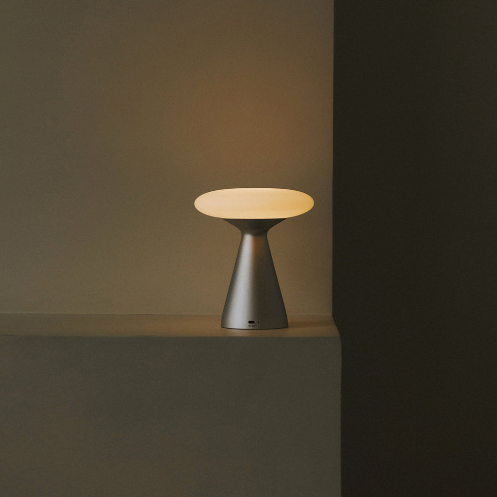 Kaven Nickel Glass USB Table Lamp — product, finish and specification view 6