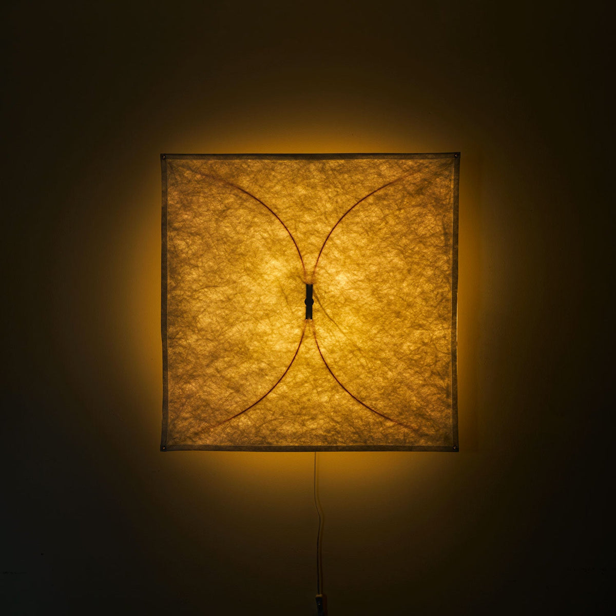Kite Sculptural Paper Plug-In Wall Lamp — design detail 22