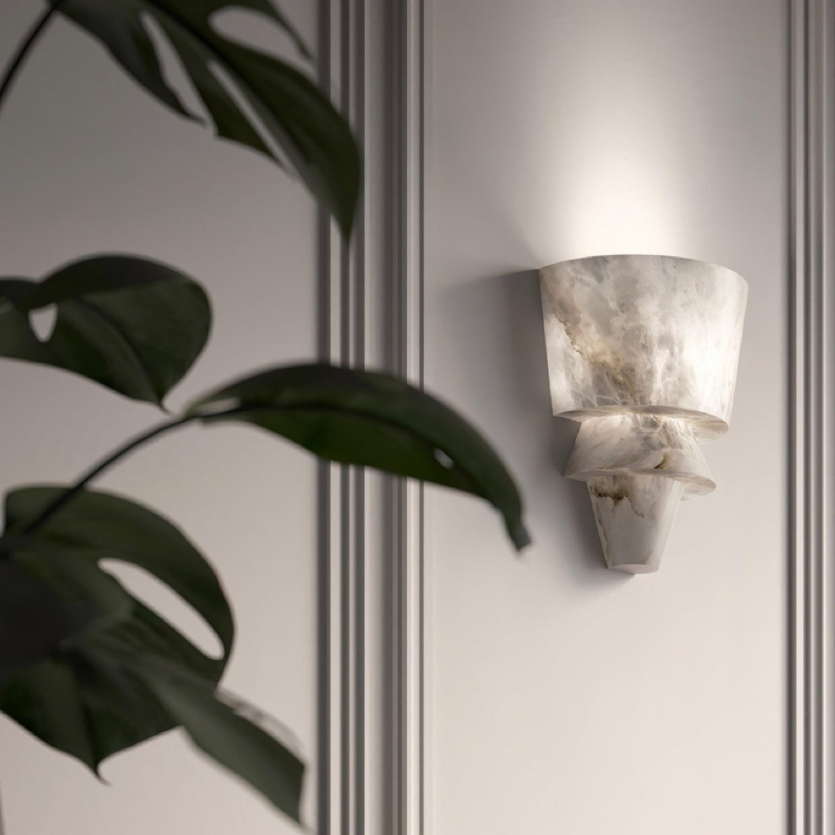 Laboratory Alabaster Geometric Wall Light – wall sconce product view 12
