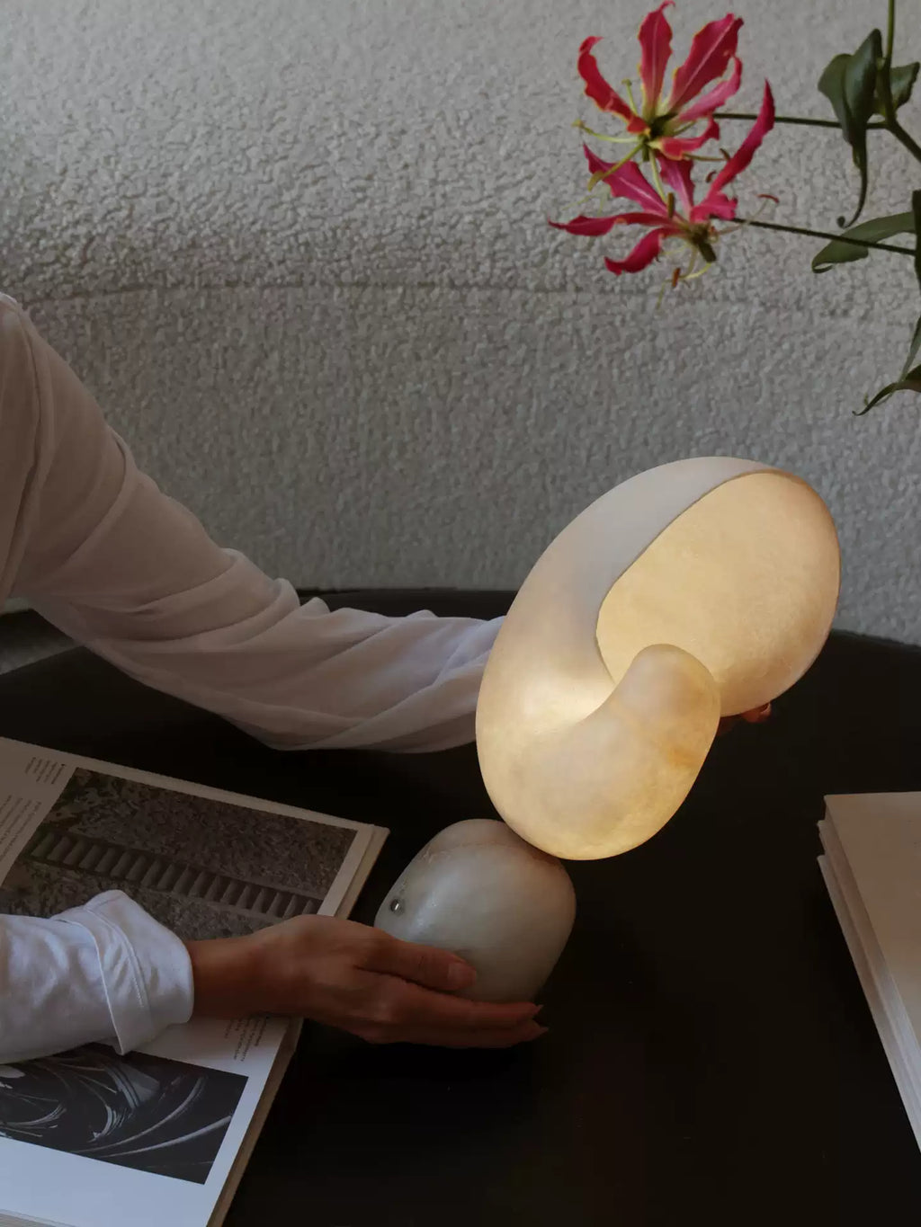 Lumora Alabaster Shell LED Table Lamp – table lamp view 5