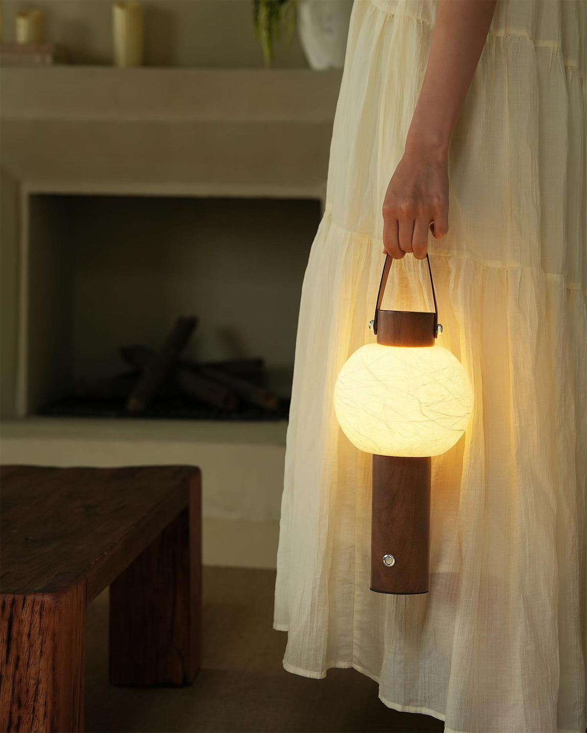 Lunera Wood Globe USB Lantern Lamp — product, finish and specification view 8