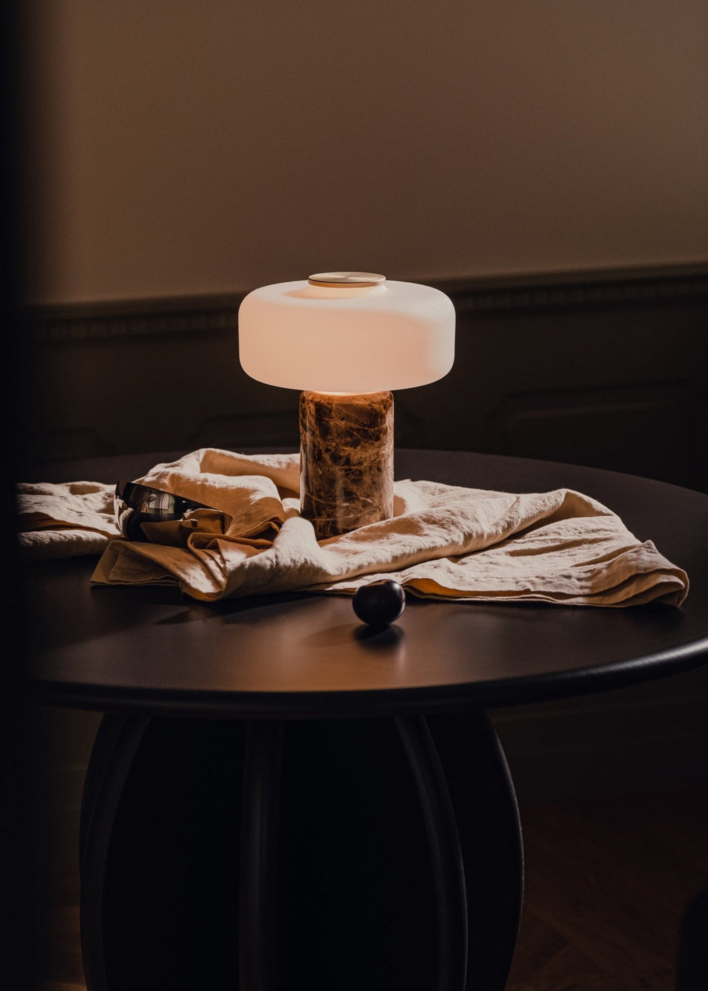 Mavelle Marble Rechargeable Table Lamp — finish, form and interior detail 10
