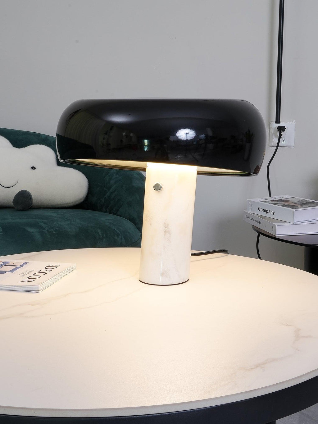 Nivaro Marble Reflector Table Lamp — product, finish and specification view 38