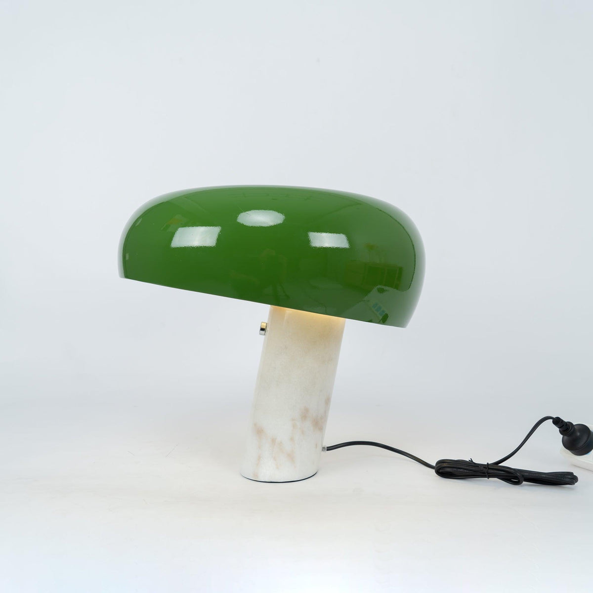 Nivaro Marble Reflector Table Lamp — product, finish and specification view 83
