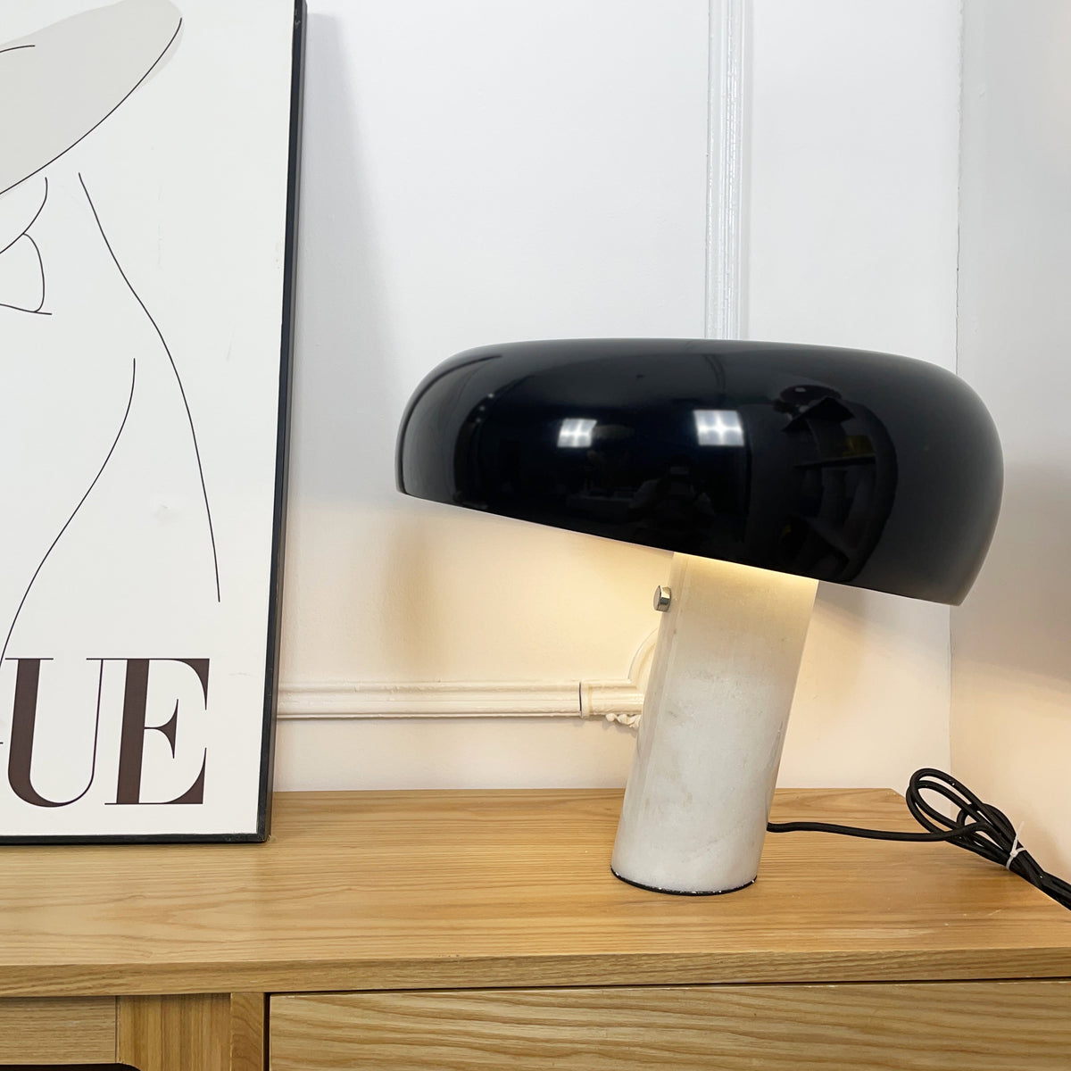 Nivaro Marble Reflector Table Lamp — product, finish and specification view 108