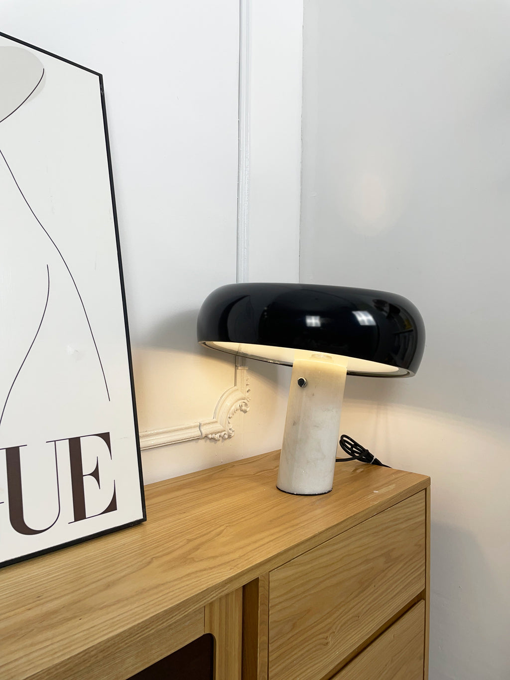 Nivaro Marble Reflector Table Lamp — product, finish and specification view 122