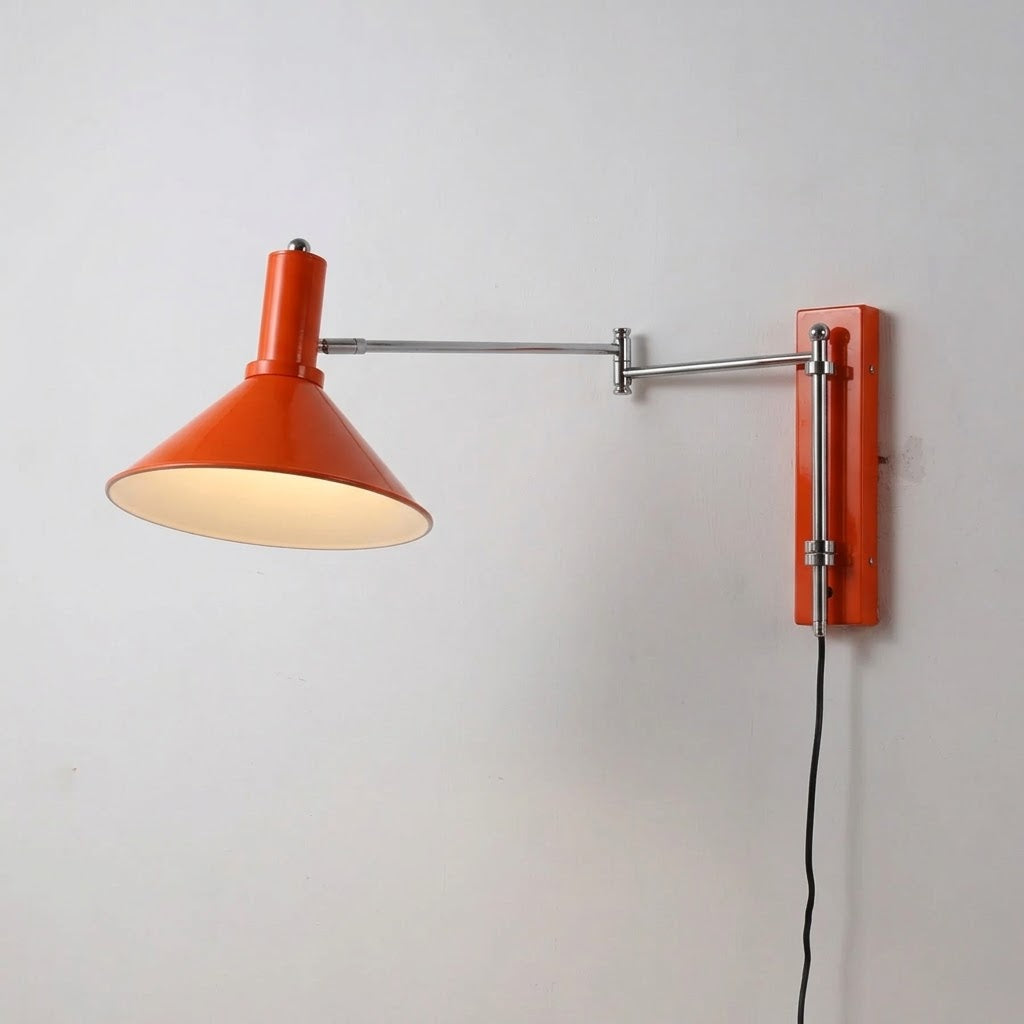 Peak Adjustable Plug-In Wall Lamp — design detail 18