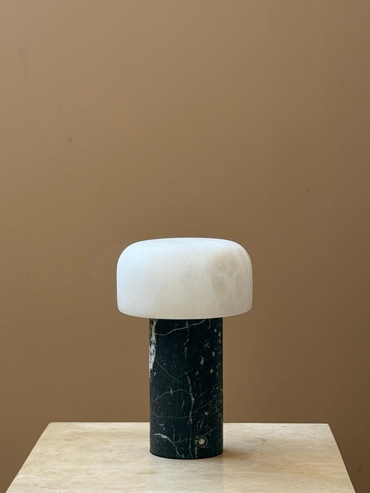 Petrel Natural Stone Rechargeable Table Lamp — finish, form and interior detail 15