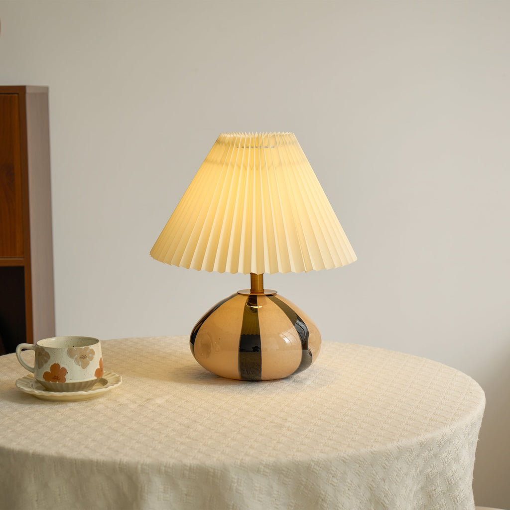 Pleated Cavolo Table Lamp — product and interior detail 13