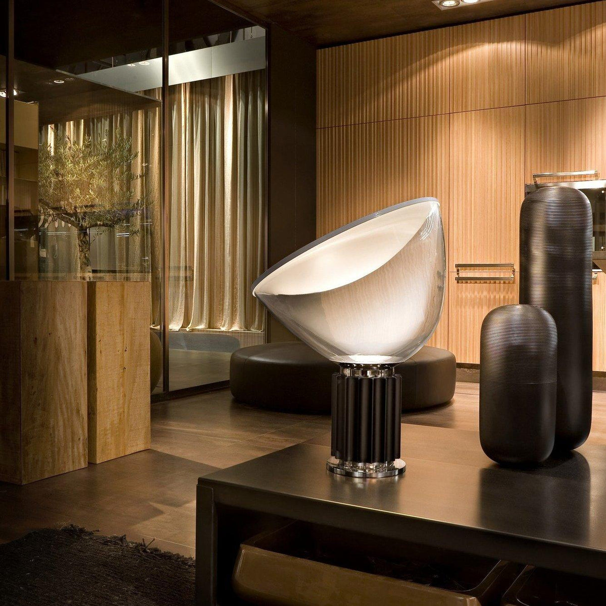 Radian Glass Reflector Table Lamp — product, finish and specification view 40