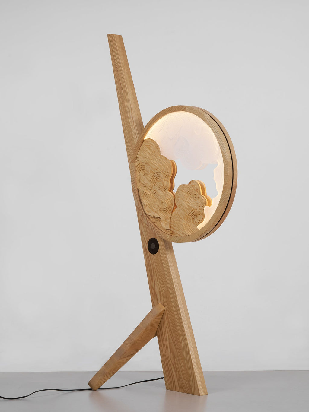 Shan Shui Floor Lamp — product and interior detail 30