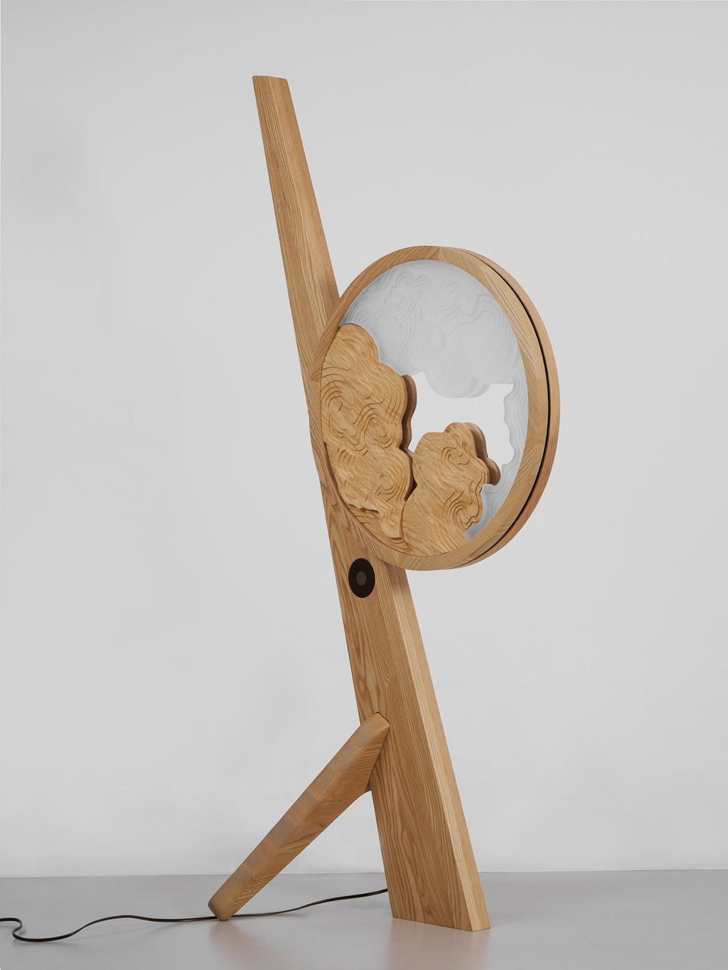 Shan Shui Floor Lamp — product and interior detail 31