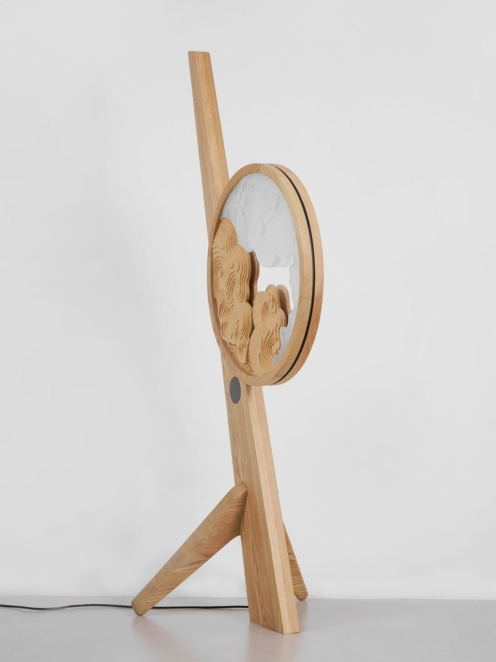 Shan Shui Floor Lamp — product and interior detail 33