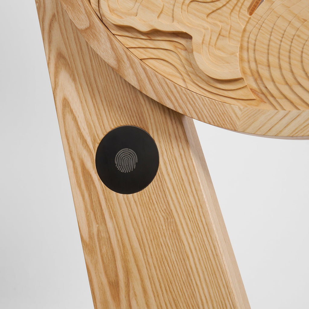 Shan Shui Floor Lamp — product and interior detail 36