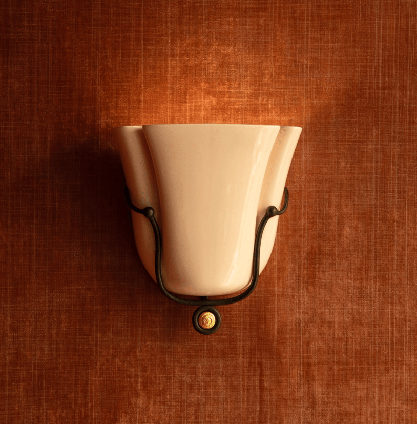Solenne Ceramic Shell Wall Sconce — design detail 3