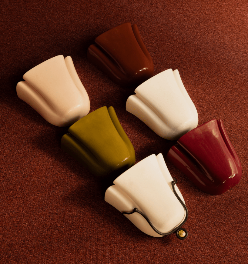 Solenne Ceramic Shell Wall Sconce — design detail 13