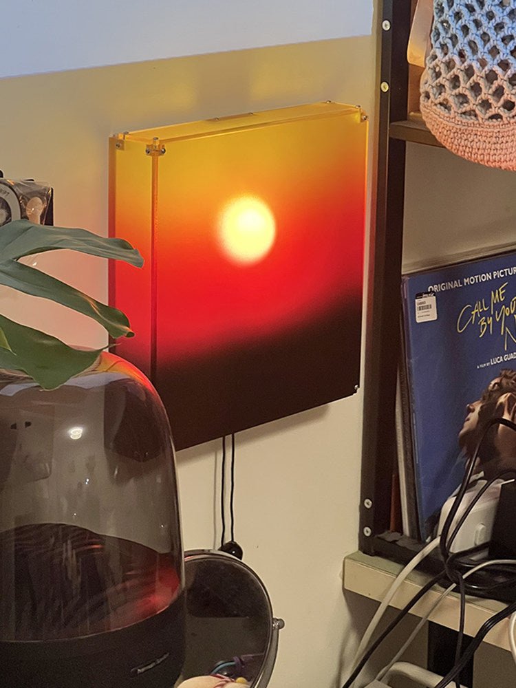 Soleva Sunset Gradient LED Wall Light — finish, form and room detail 3