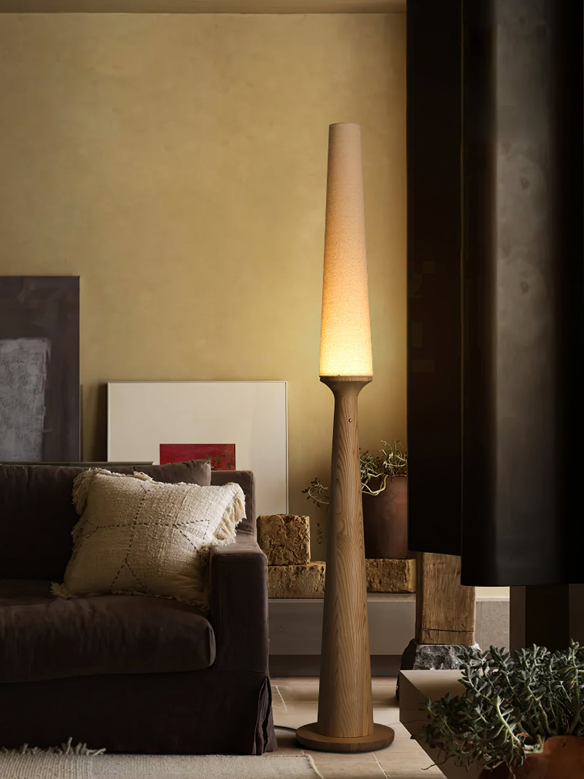 Sora Totem Floor Lamp — product and interior detail 8