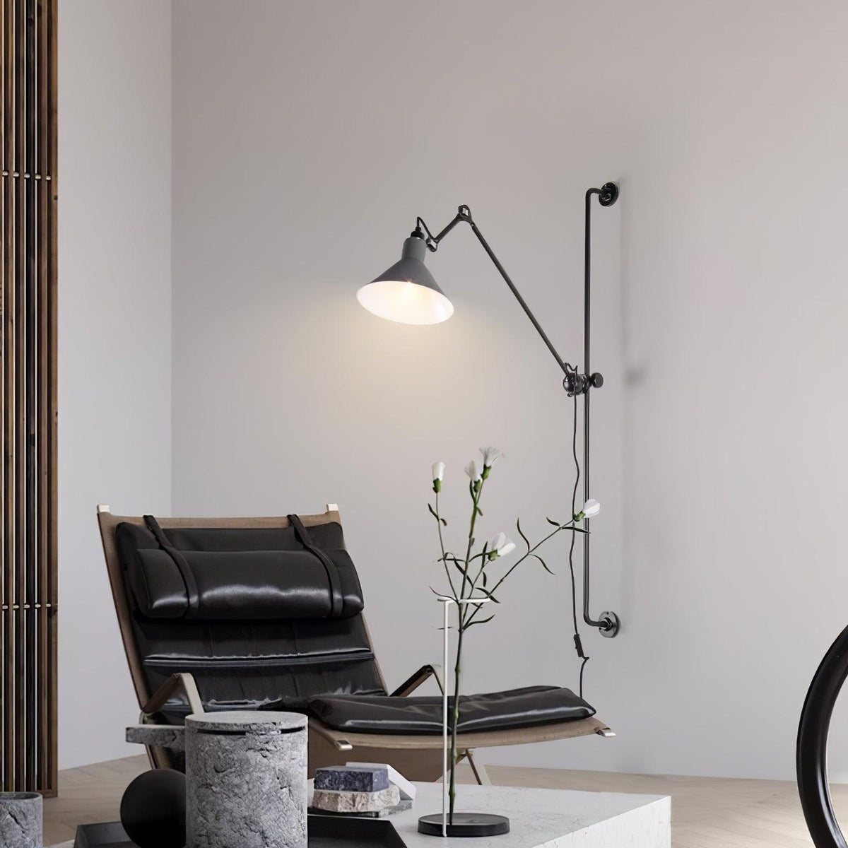 Support Frame Rocker Plug-In Wall Lamp — design detail 14