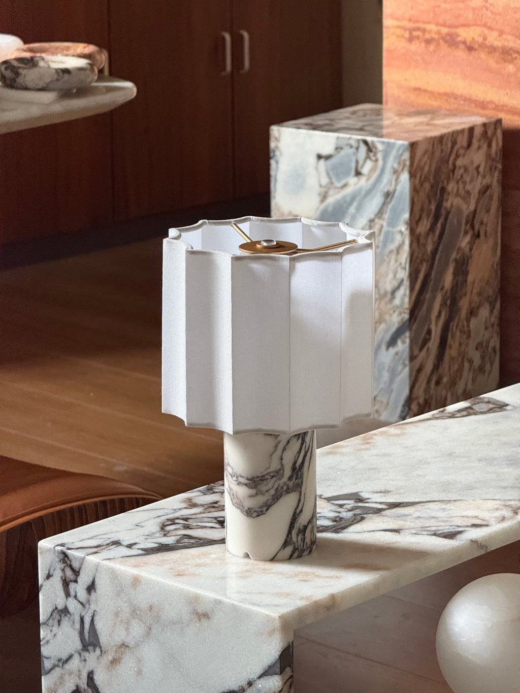Veira Pleated Shade Marble Rechargeable Lamp — product, finish and specification view 17