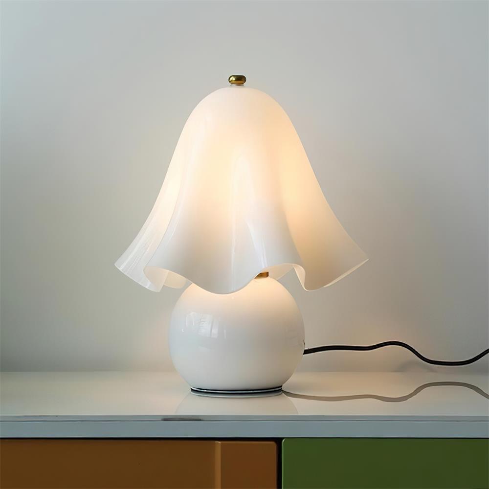 Vera Bellflower Glass Table Lamp – table lamp view 3