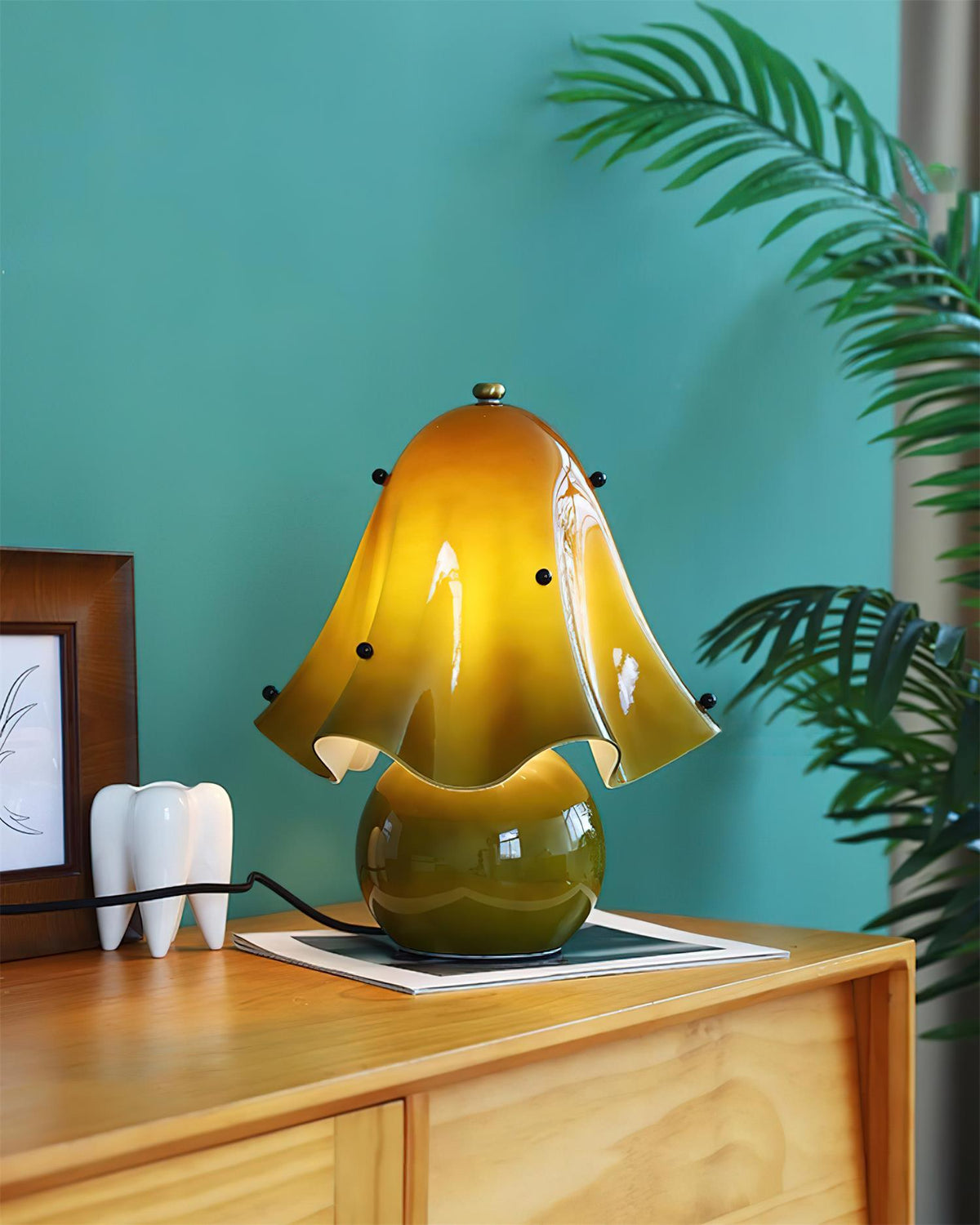 Vera Bellflower Glass Table Lamp – table lamp view 34