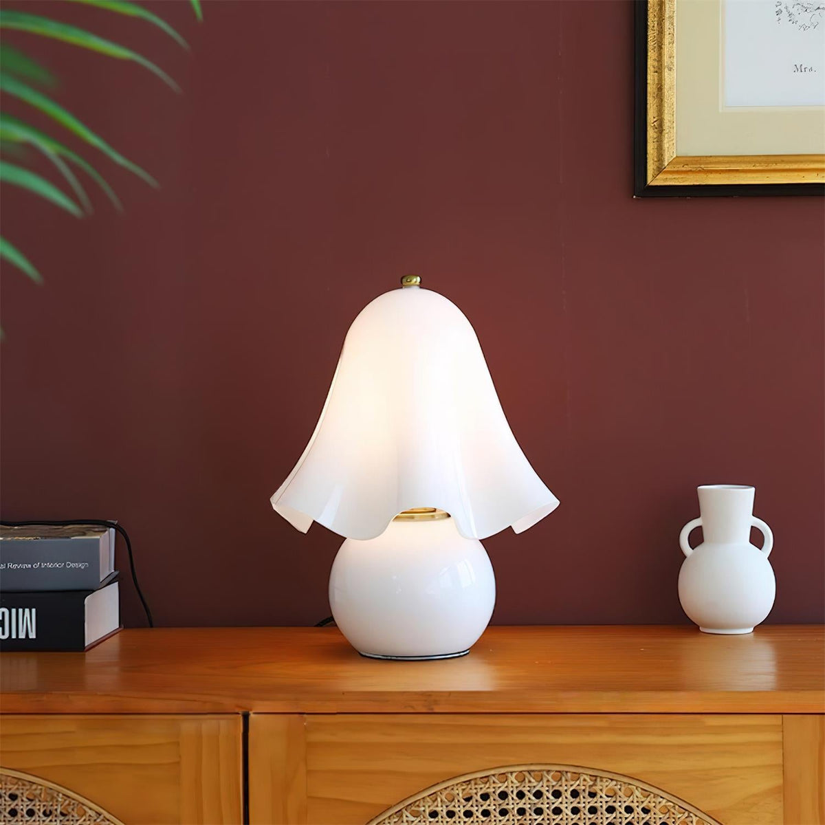 Vera Bellflower Glass Table Lamp – table lamp view 42