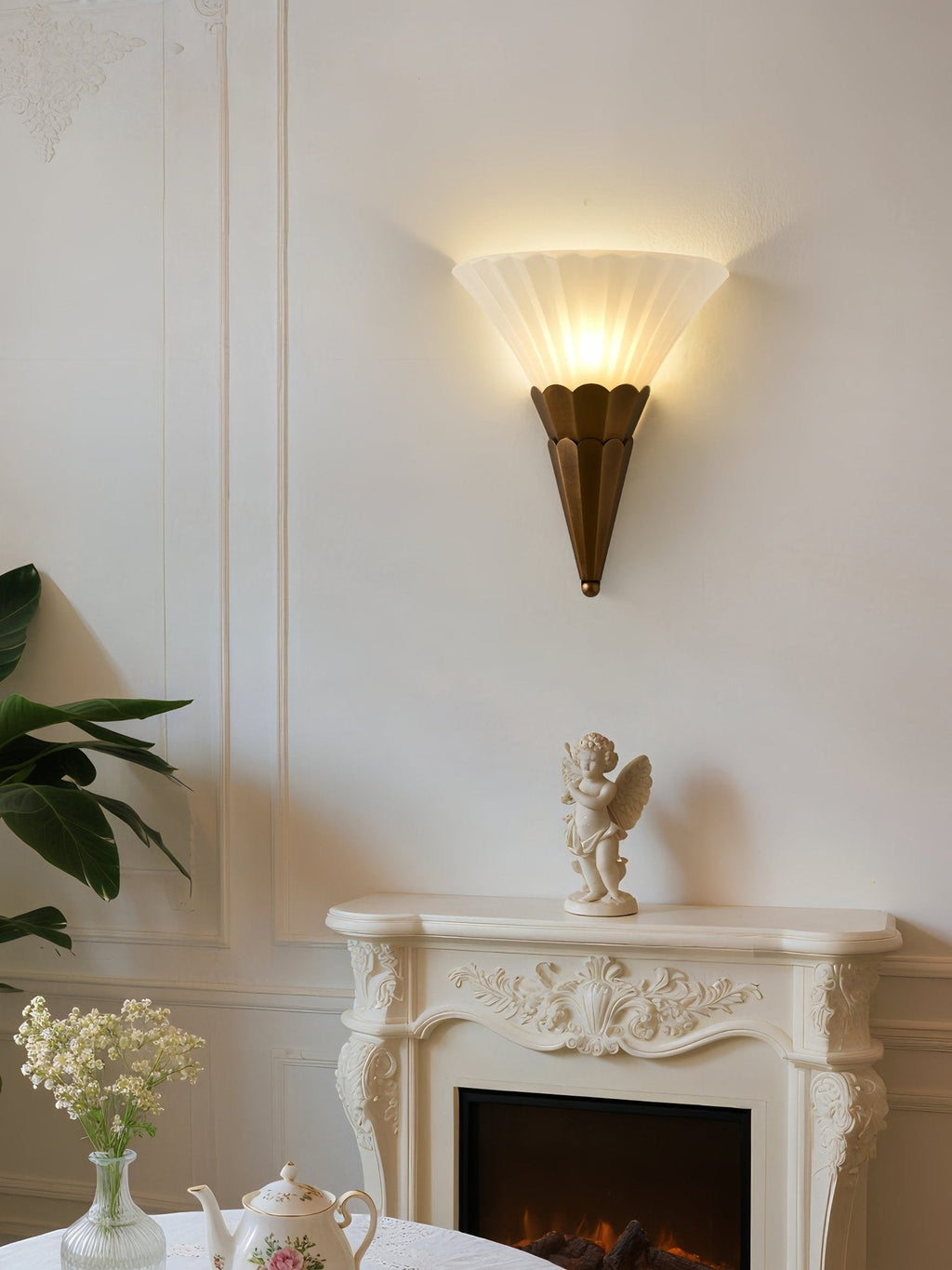 Virelle Layered Fan Glass Wall Sconce — finish, form and room detail 2
