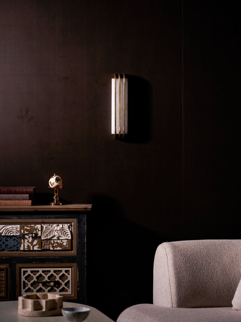 Virex Layered Alabaster LED Wall Light – wall sconce product view 10