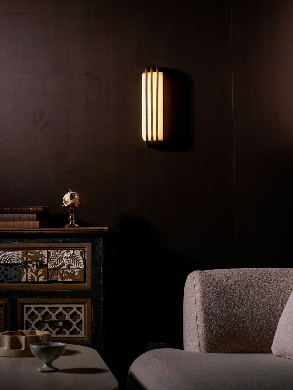 Virex Layered Alabaster LED Wall Light – wall sconce product view 15
