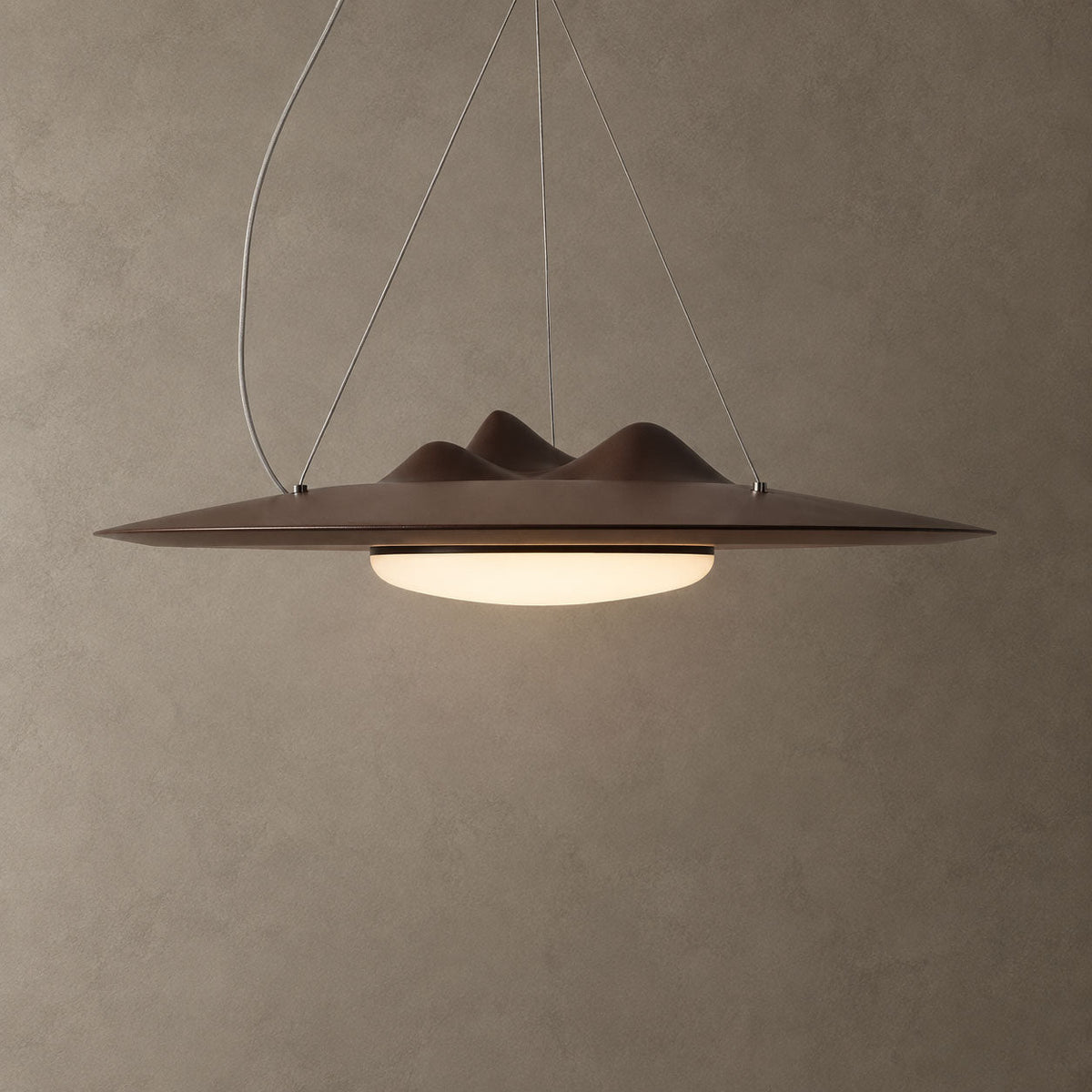 Wanderer Pendant Lamp — product and interior detail 23