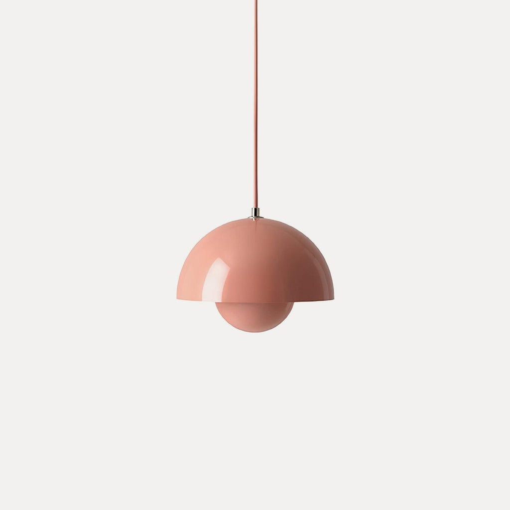 Zeviro Pendant Lamp — product and interior detail 16
