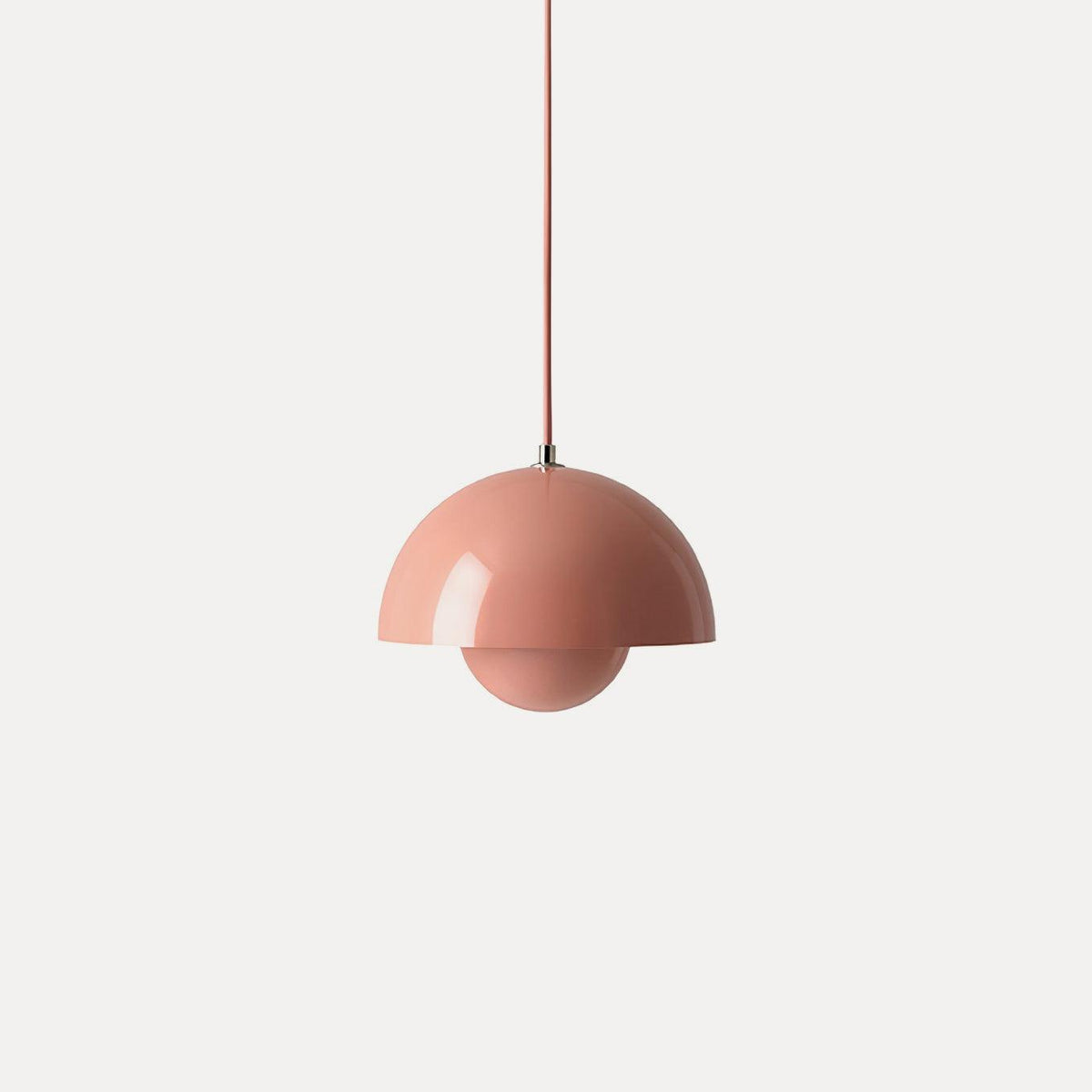 Zeviro Pendant Lamp — product and interior detail 16